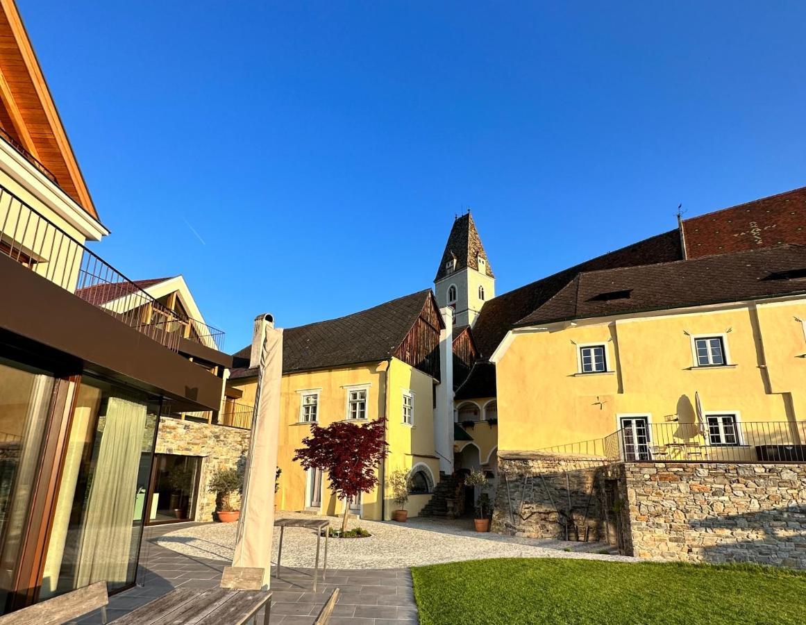 Weingut Fj Gritsch Mauritiushof Apartments Spitz an der Donau Exterior photo